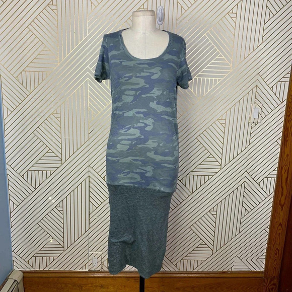 Monrow Camo Tee Shirt Dress Succulent Green Short Sleeve Ruched Size US Small - Picture 2 of 11